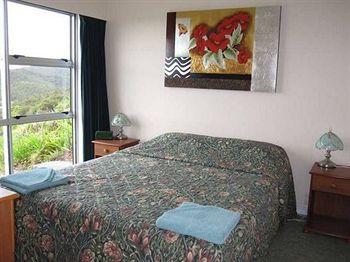 Cook's Lookout Motel
