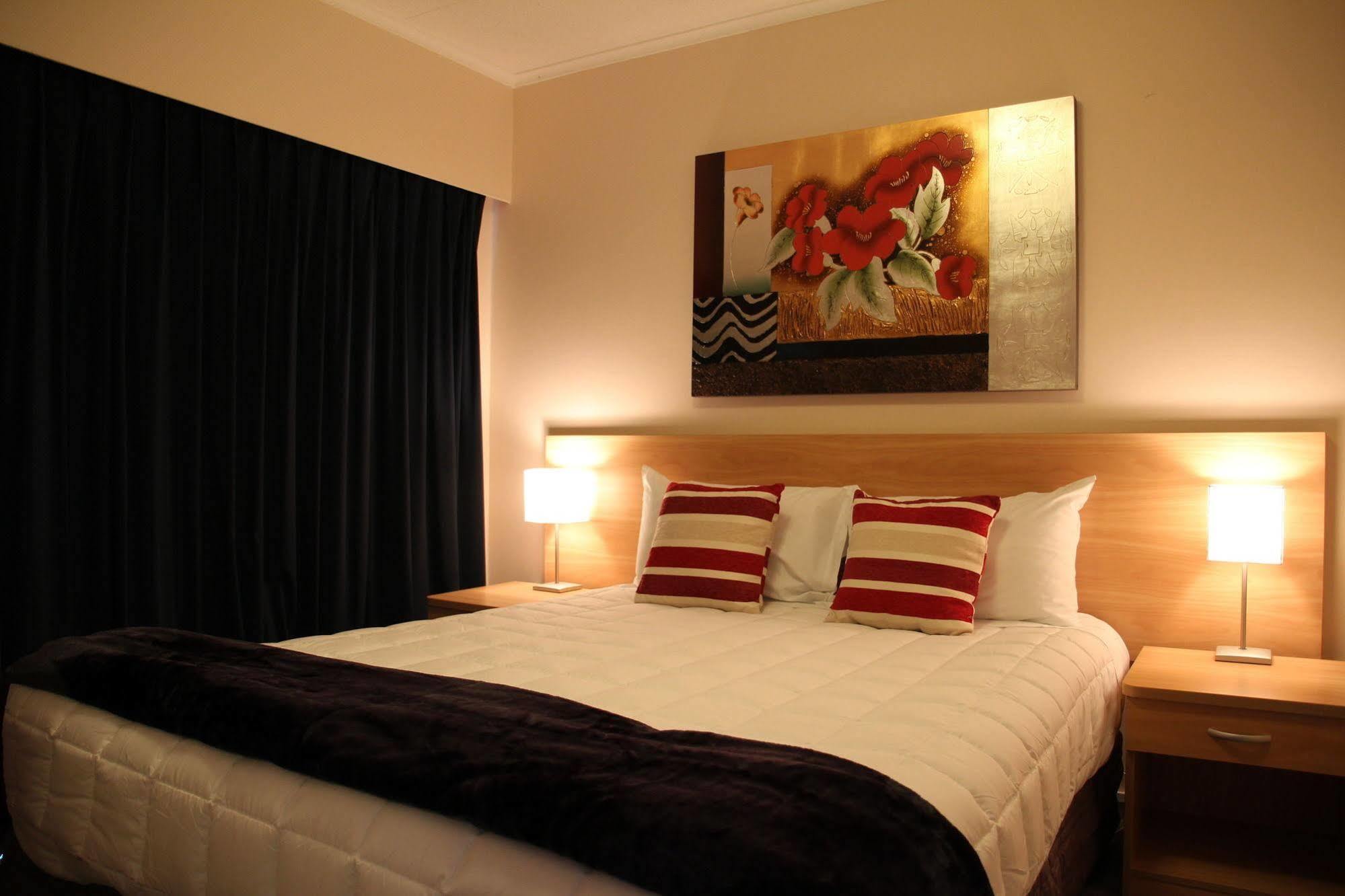 Cook's Lookout Motel Paihia